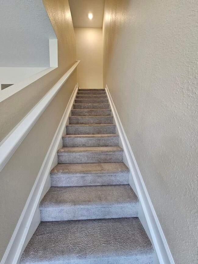 Building Photo - 6951 Harbours Edge Ave