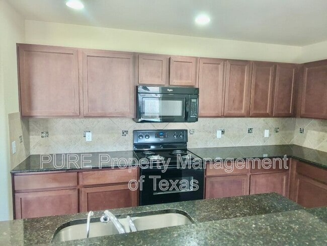 Building Photo - 13008 Ship Bell Dr