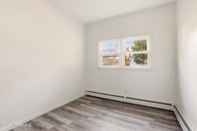 Building Photo - 601 Duchess Ct