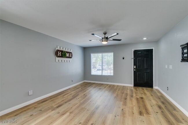 Building Photo - 120 Tansy Ct