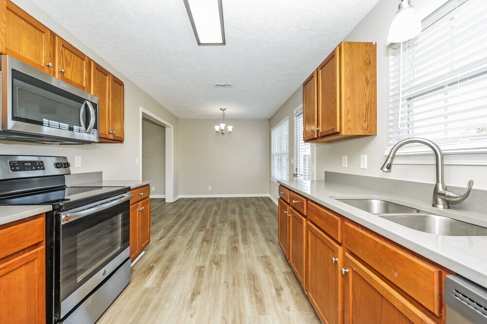 Building Photo - 2655 Tanima Ct