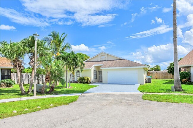 Building Photo - 3104 NW 109th Ave