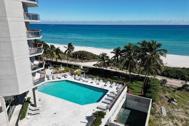 Building Photo - 6767 Collins Ave