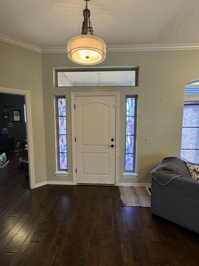 Building Photo - 2001 Mt Vernon Rd