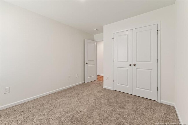 Building Photo - 438 Windermere Dr