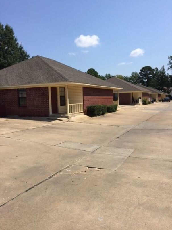 Kings Villa 312 Dallas Ave Nash TX 75569 Apartment Finder