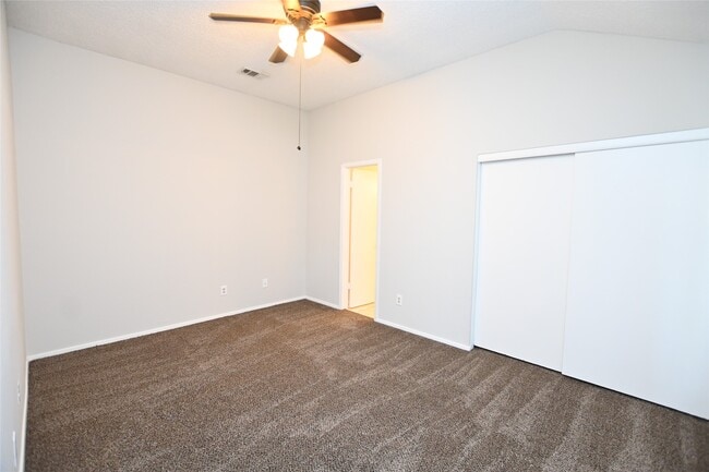 Building Photo - 6702 Garden Canyon Dr