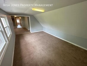 Building Photo - 194 Central Ave