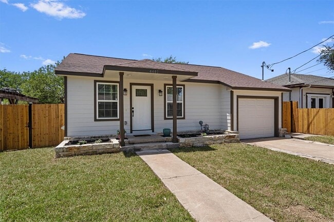 Building Photo - 4607 Ribbecke Ave