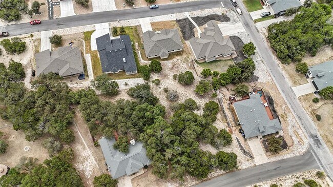 Building Photo - 21102 Niagara Cove