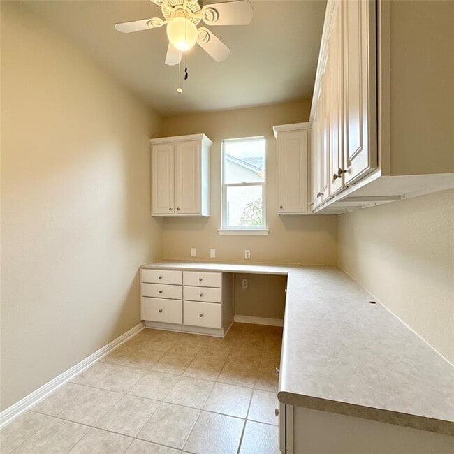 Building Photo - 109 Saddle Trail