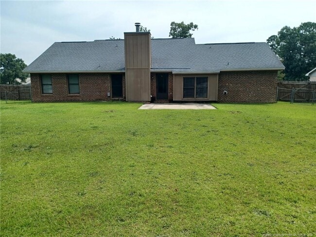 Building Photo - 513 Woodberry Cir