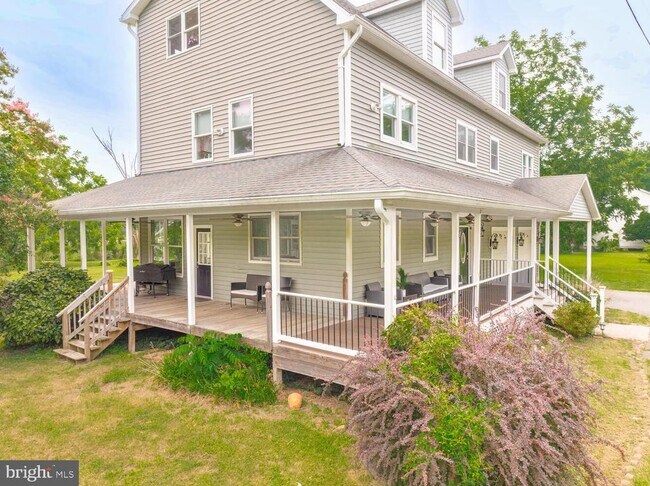 Building Photo - 50333 Scotland Beach Rd