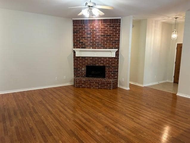 Building Photo - 301 Roy Rogers Ln