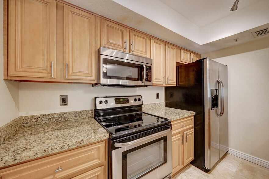 Stainless Appliances - 7777 E Main St