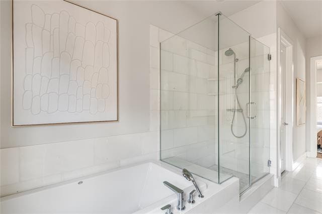 Building Photo - 381 E Greenbriar Ln