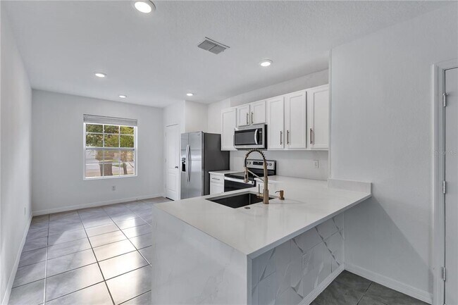 Building Photo - 12435 Bowes Branch Rd