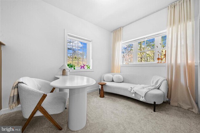 Building Photo - 3803 Estel Rd