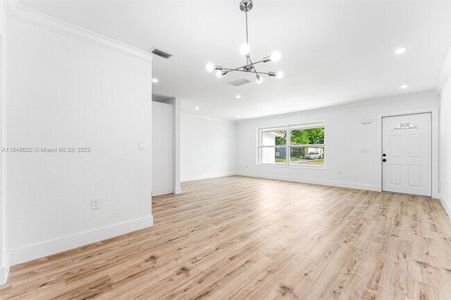Building Photo - 9720 NW 24th Pl