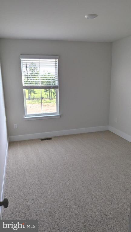 Building Photo - 108 Nootka Wy