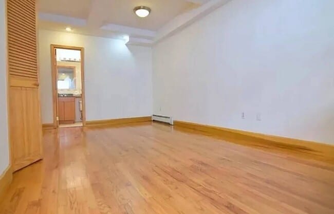 Primary Photo - 294 Broome St