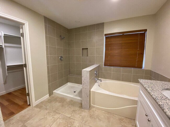 Building Photo - Newly Remodeled Single Story Home-Coming Soon!