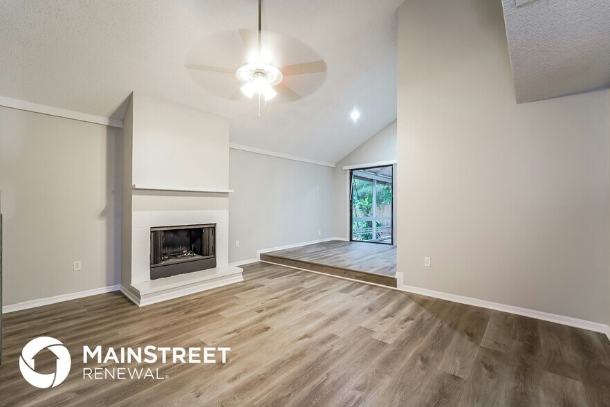 Building Photo - 4018 Olive Ave