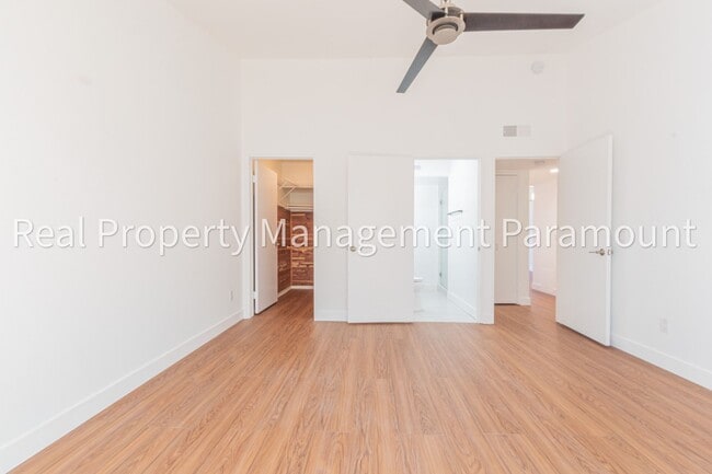 Building Photo - Spectacular 2 Bedroom, 2 Bath Condo with Large Loft flex-space