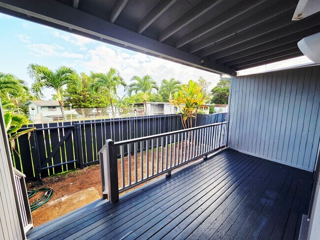 Building Photo - Ridgeway - Aiea: 3 Bed, 1.5 Bath Townhome w/ 2 assigned parking