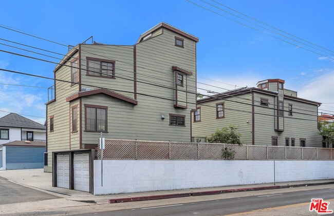 Building Photo - 58 Sunset Ave