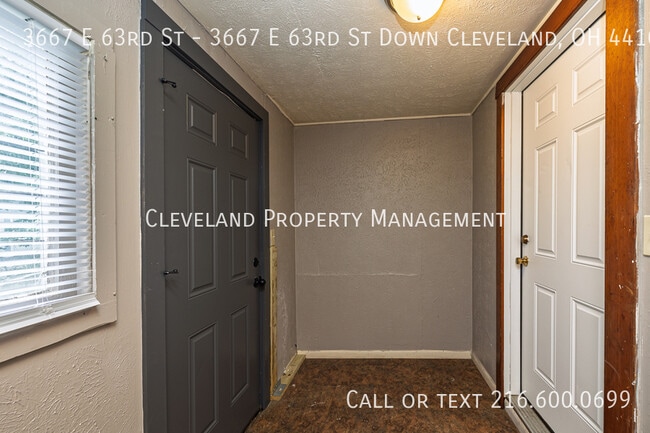 Building Photo - 3667 E 63rd St