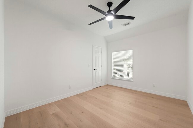 Building Photo - 61 W Night Heron Pl