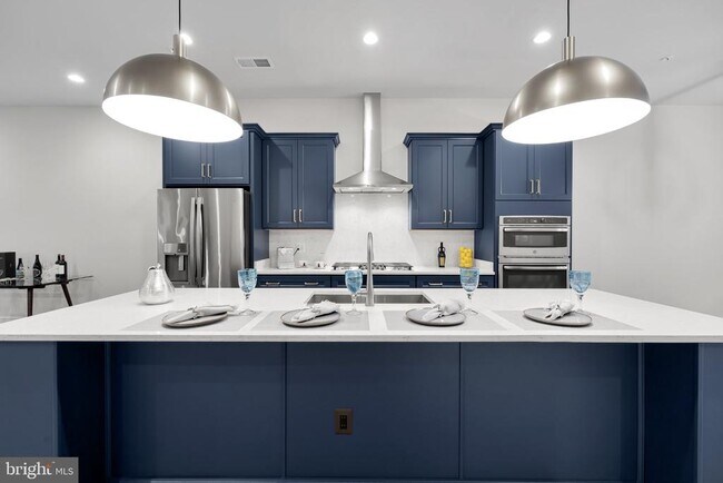 Building Photo - 147 Prairie Ln