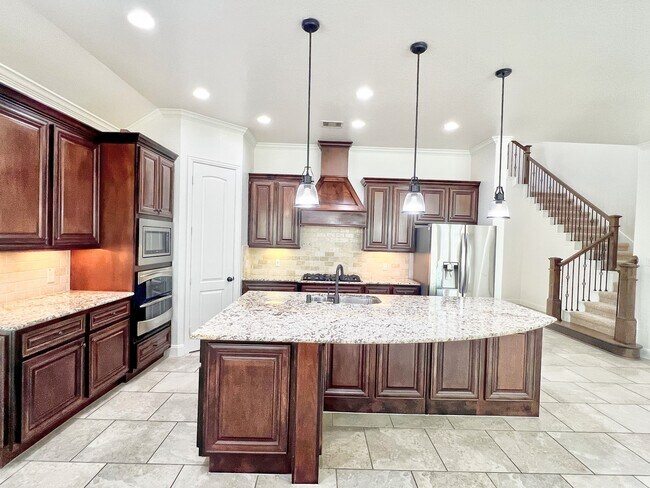 Building Photo - 78 Lindenberry Cir