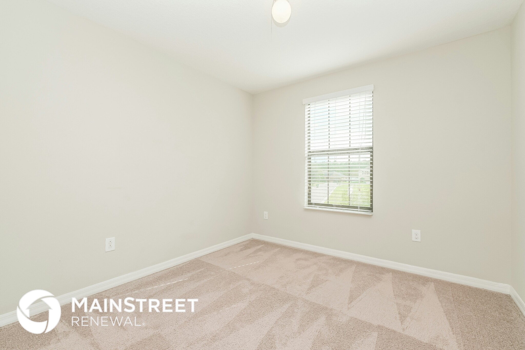 Building Photo - 36125 Stable Wilk Ave