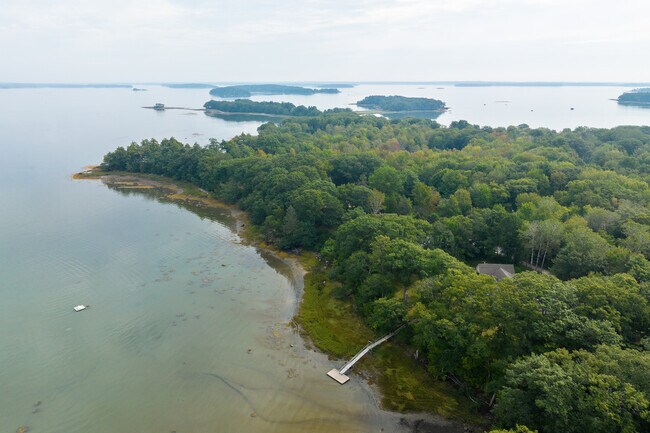 Building Photo - 44 Eagles Ln