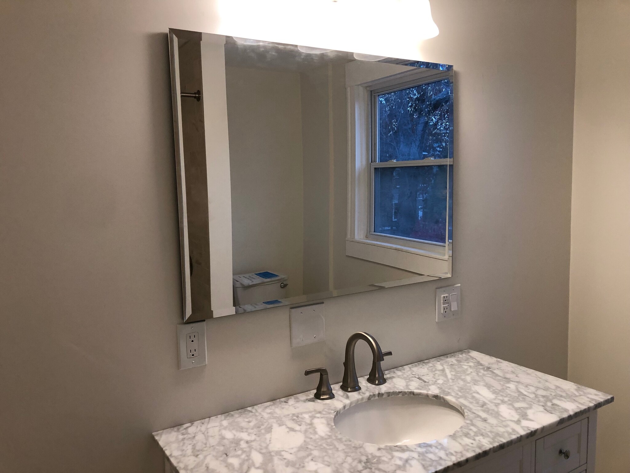 Bathroom - 16 Lauriston St