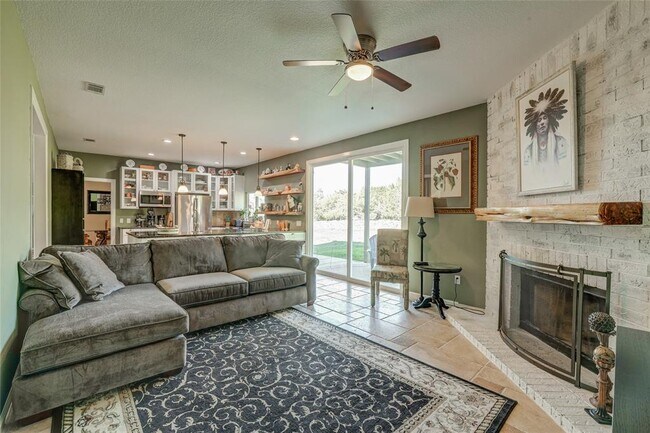 Building Photo - 16909 Westview Trail
