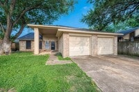 Building Photo - 11203 Pender Ln