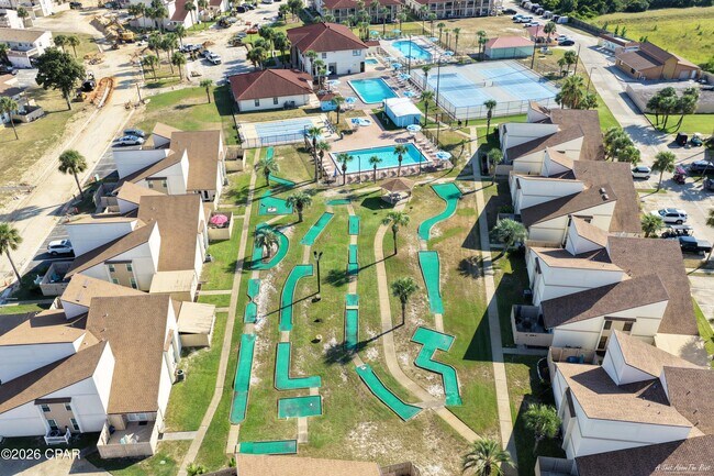 Building Photo - 17462 Front Beach Rd