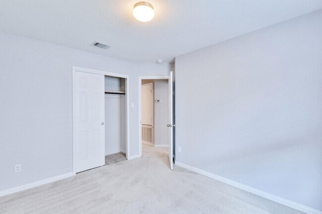 Building Photo - 133 Calline Mayes Run