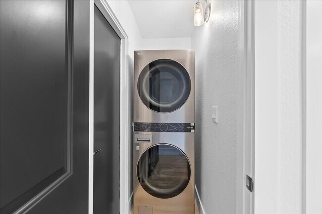 Building Photo - COMPLETELY REMODELED, BRIGHT & AIRY, TRI-LEVEL HOME W/ TOP-FLOOR GREAT ROOM LIVING SPACE, 2-CAR G...