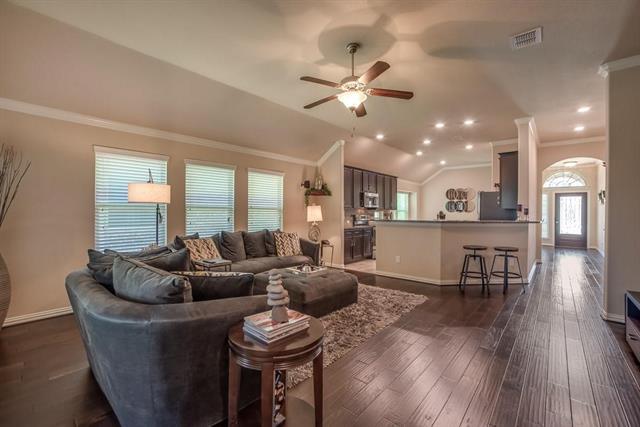 Building Photo - 5209 Texana Dr