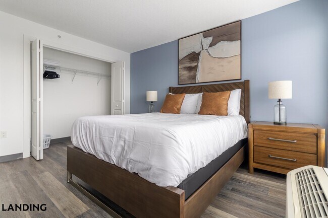 Building Photo - 50 Morgan St N