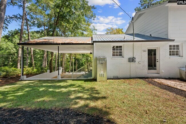 Building Photo - 104 Dogwood Ave