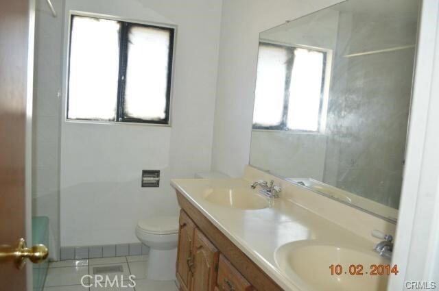 Building Photo - 20610 Hill Top Dr