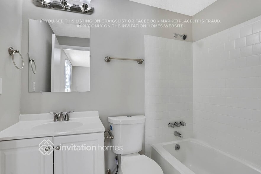 Building Photo - 6421 Boyett Dr NW