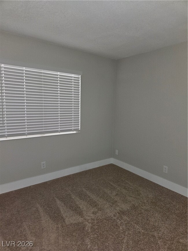 Building Photo - 6764 Groveview Ln