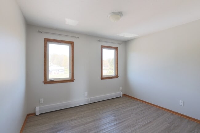 Building Photo - 3482 Mahoney Dr