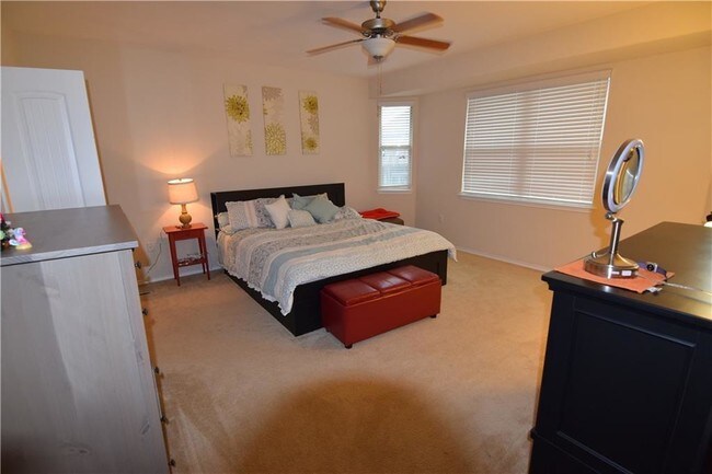Building Photo - 325 Banin Malone Ln